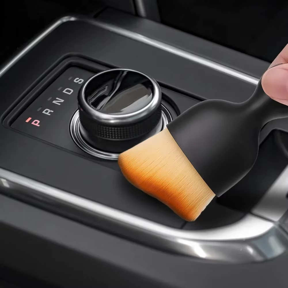 Car Vent Cleaning Soft Brush with Casing Car Interior Cleaning Tool Artificial Car Brush Crevice Dusting Detailing